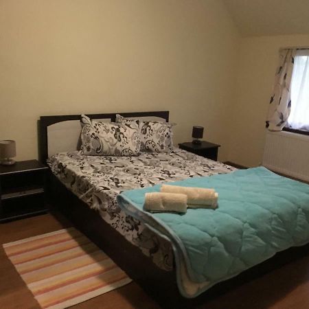 Casa In Zona Linistita, Campia Turzii Villa Luaran gambar