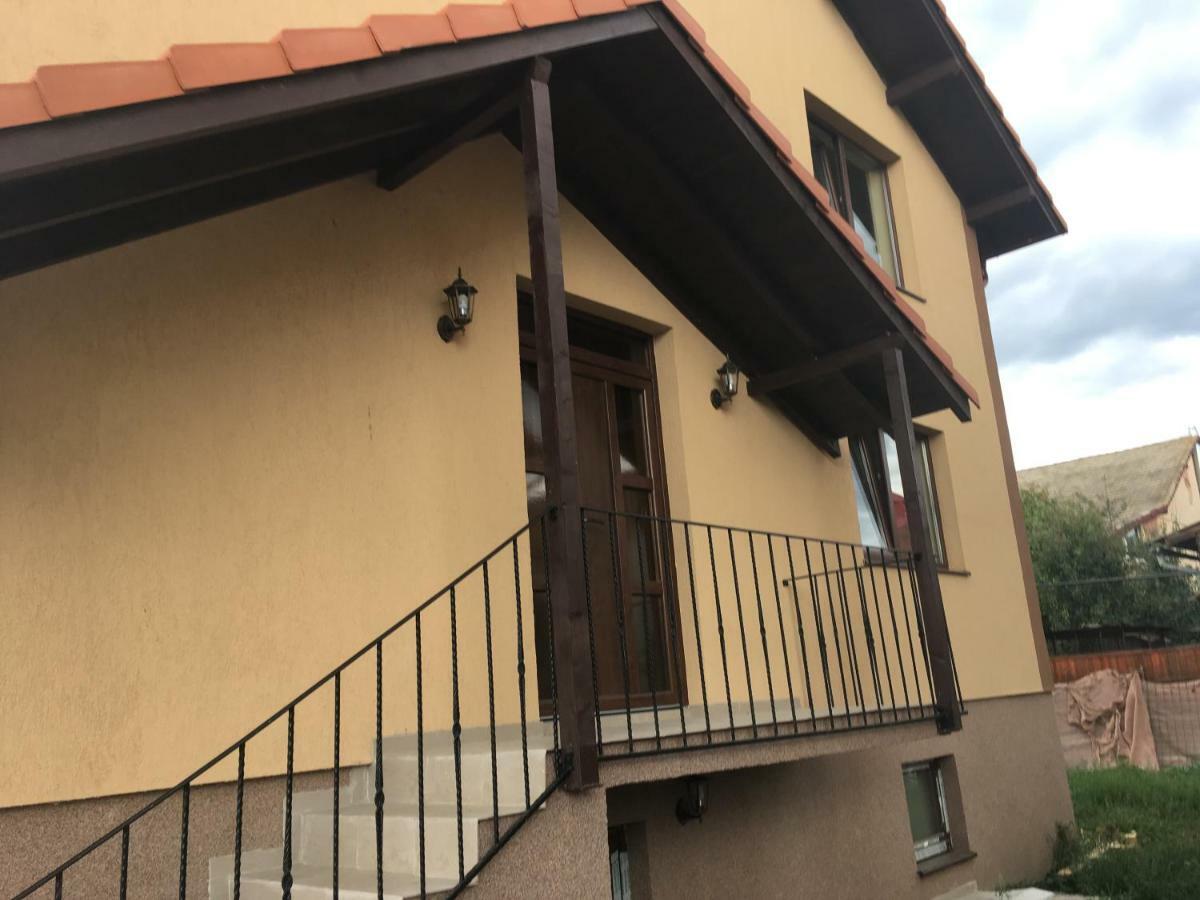 Casa In Zona Linistita, Campia Turzii Villa Luaran gambar