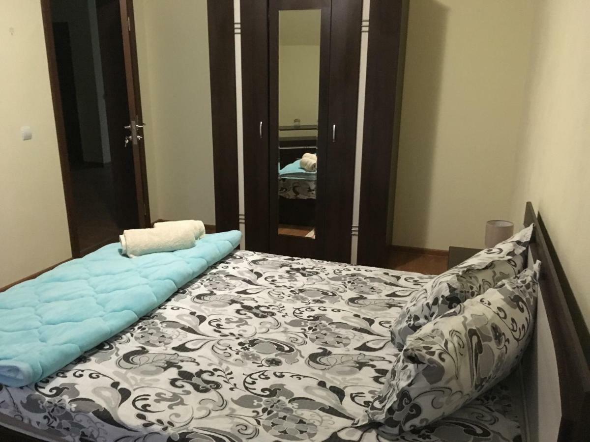 Casa In Zona Linistita, Campia Turzii Villa Luaran gambar